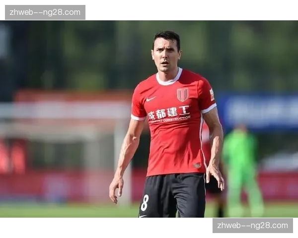 深圳新鹏城周定洋长传发动 精准转移找到防线身后空当